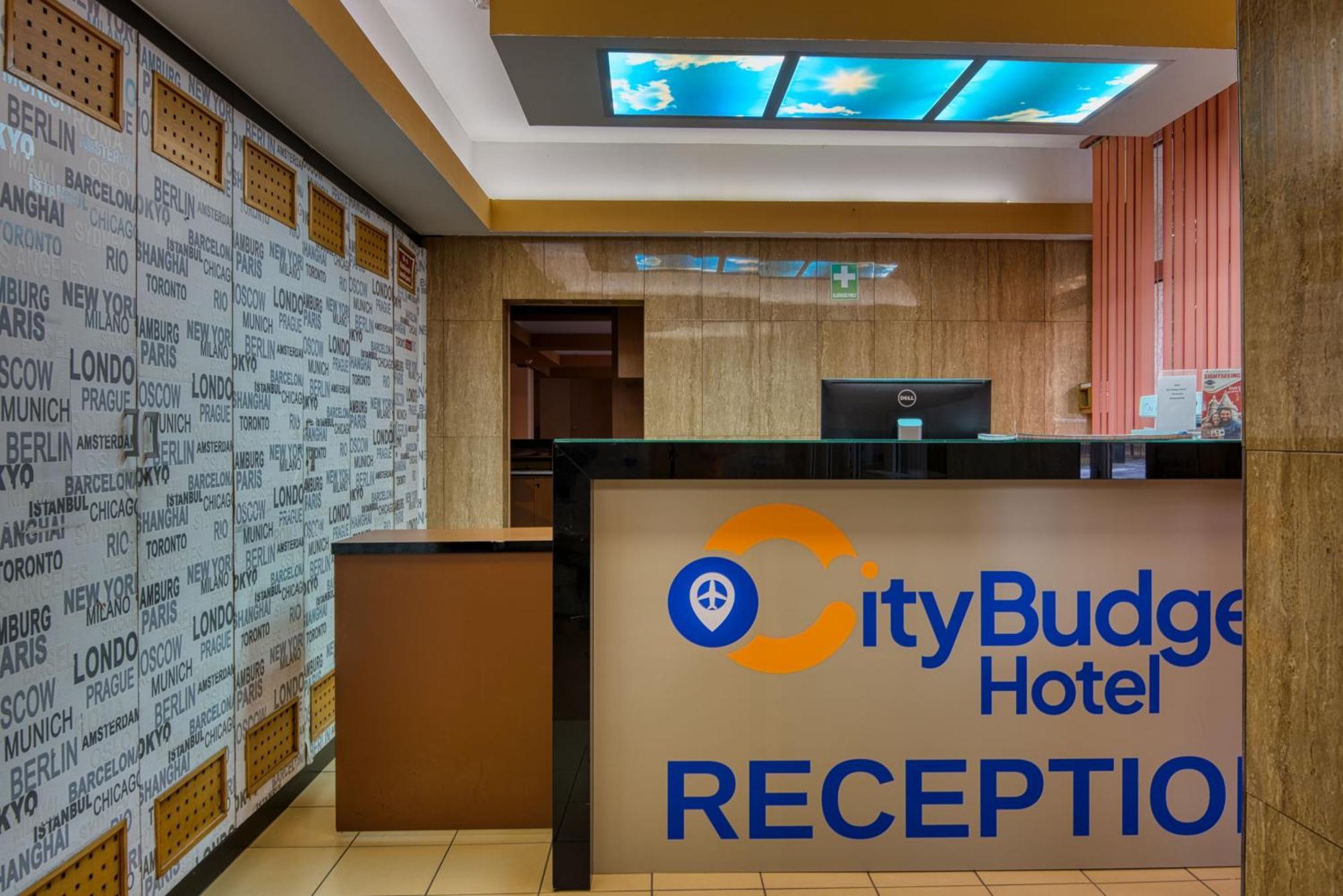 City Budget Hotel Будапеща Екстериор снимка