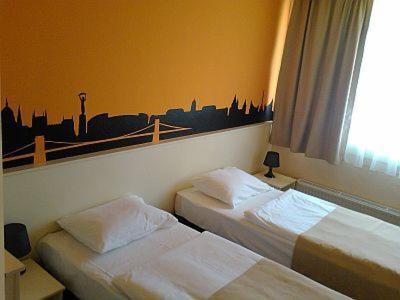 City Budget Hotel Будапеща Екстериор снимка